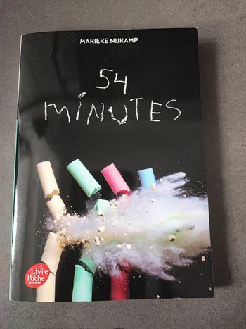 Livre de poche 54 minutes