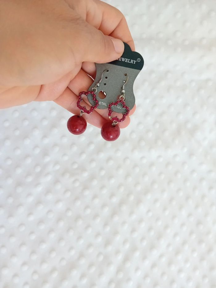 Paire de boucles d'oreilles 🌼🤍 - photo numéro 2