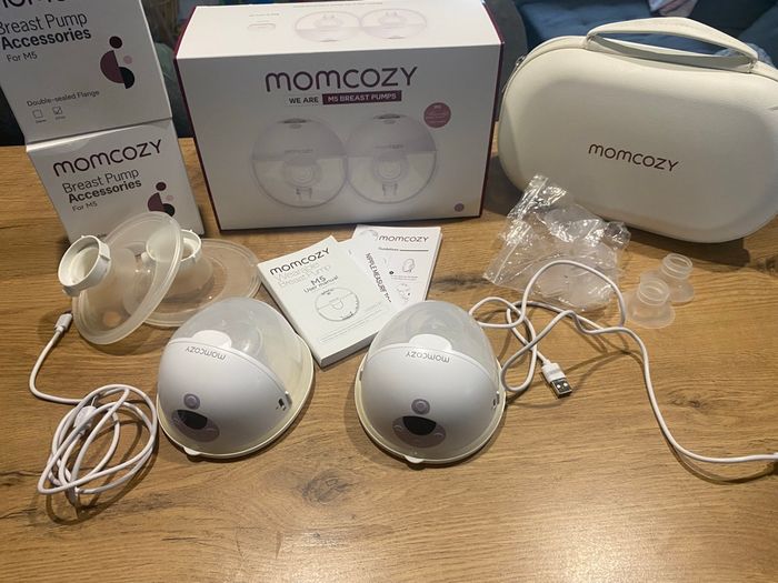 Tire lait momcozy M5 lot complet - photo numéro 3