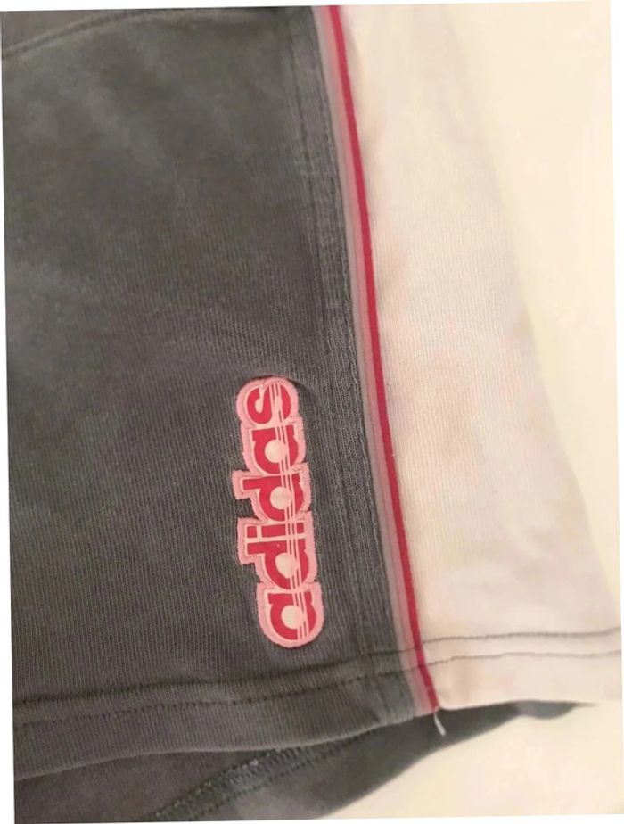 Short Adidas fille 14ans bon état - photo numéro 3