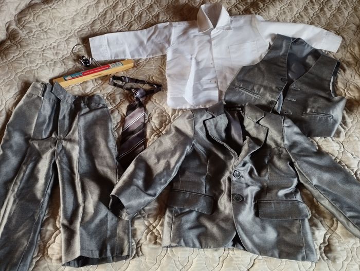 2 Costumes 3 pièces