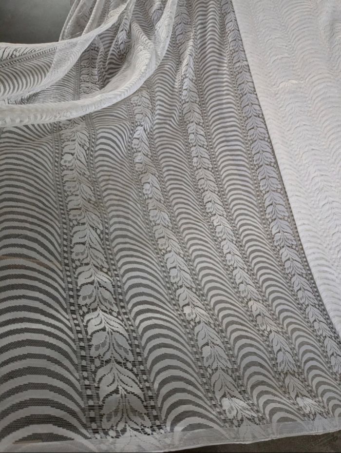 Tissu d ameublement rideaux voilage vintage ajouré - photo numéro 3