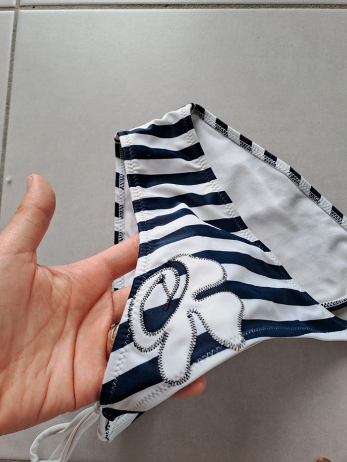 Maillot de bain 2 pieces - photo numéro 2