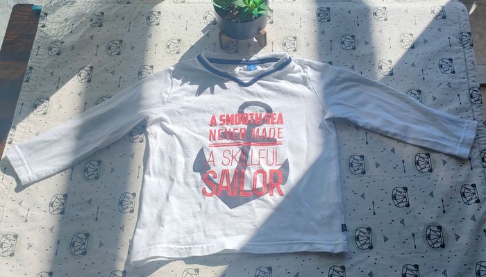 Tee-shirt ML taille 4 ans