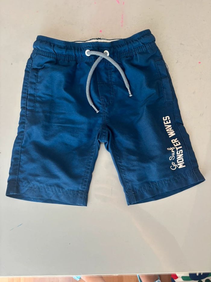 Lot de 3 short 3/4 ans - photo numéro 8