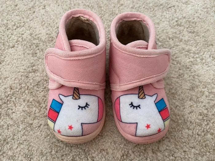 Pantoufles chaussons Gioseppo 🌻