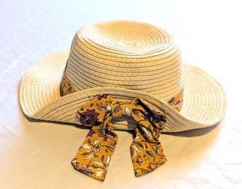 Chapeau Sergent Major Crème Bandeau Flot Ruban Motifs Fleurs Feuilles Flore Accessoire Enfants