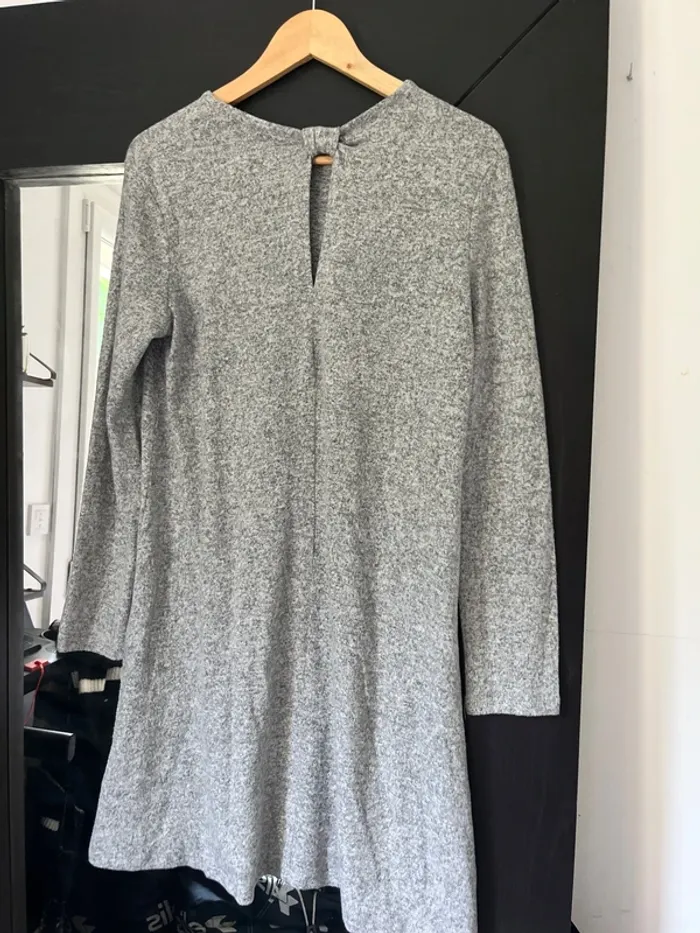 Robe grise Kiabi - photo numéro 4
