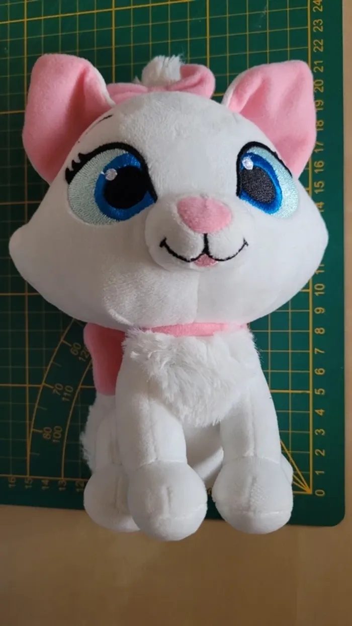 Peluche chat Marie disney - photo numéro 3