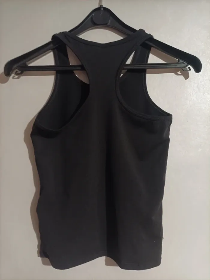 Débardeur sport 6 ans🌼 - photo numéro 2