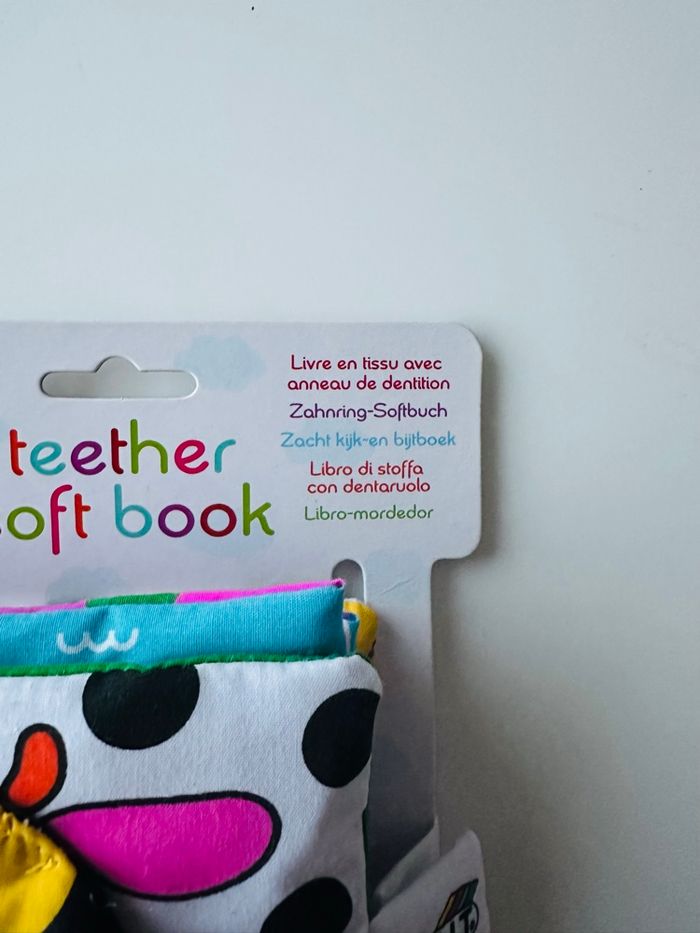 Livre sensoriel en tissu avec anneau de dentition - Galt - neuf - photo numéro 10