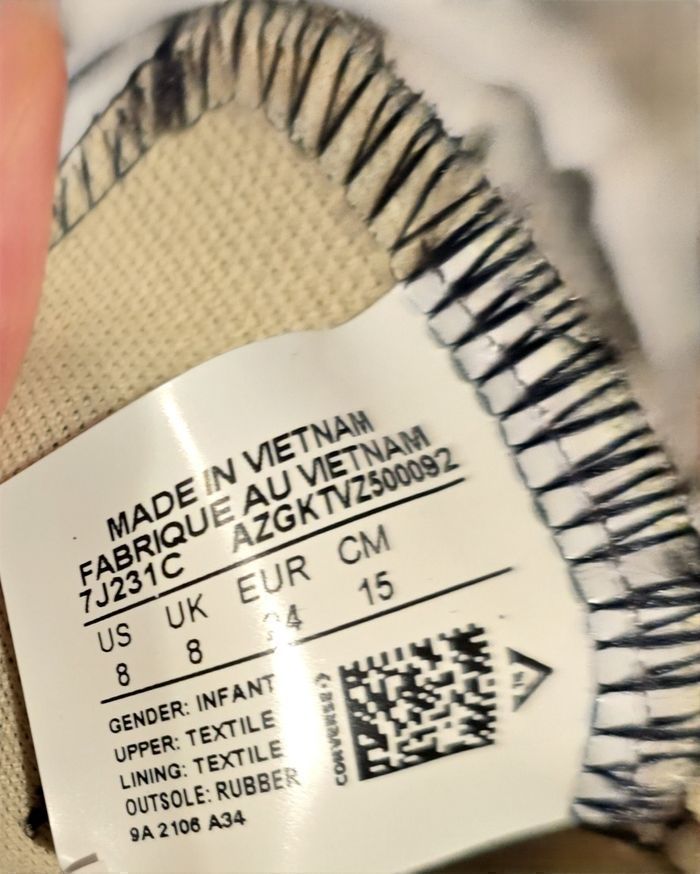 NEUVES  (non portées )🏷🤩😍🥰 converses pointure 24 mixtes🏷🤩😍🥰👌 - photo numéro 9