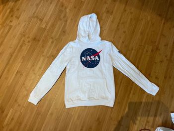 Pull NASA blanc taille 158