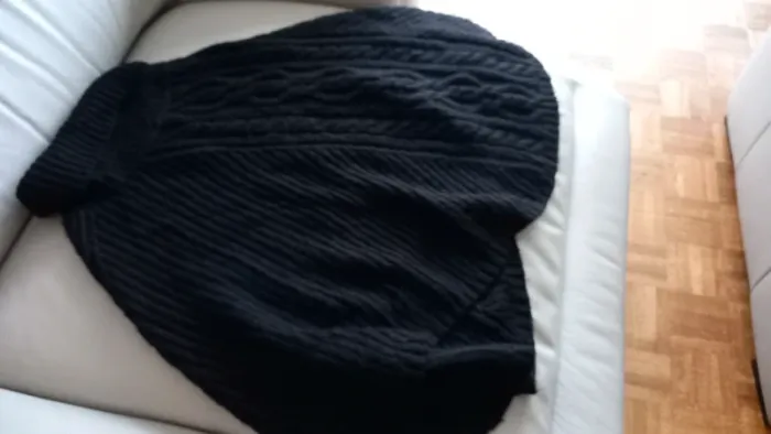 Poncho noir zamba taille unique