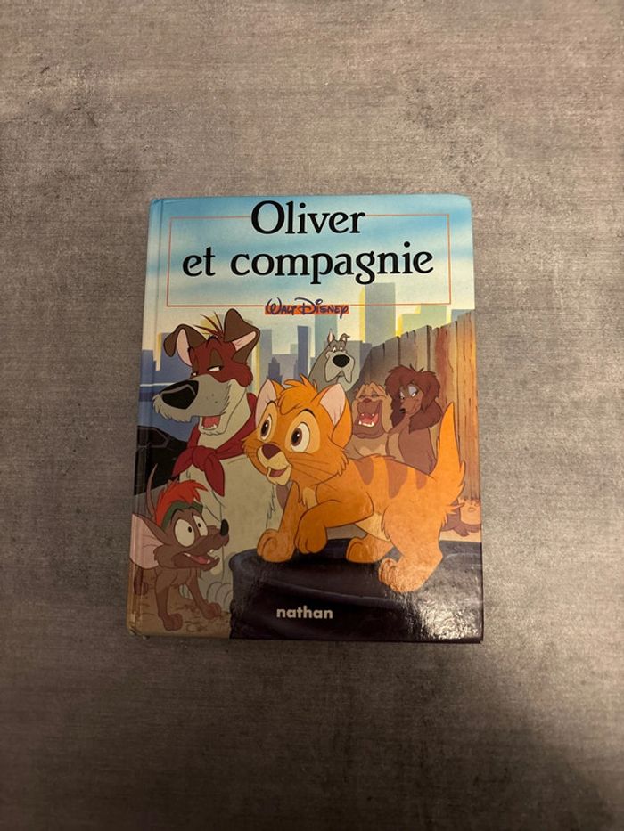 Livre Disney, Oliver et compagnie