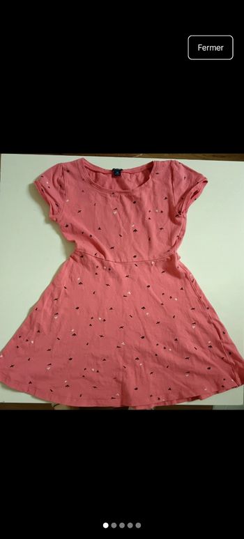 Robe avec oiseaux rose
