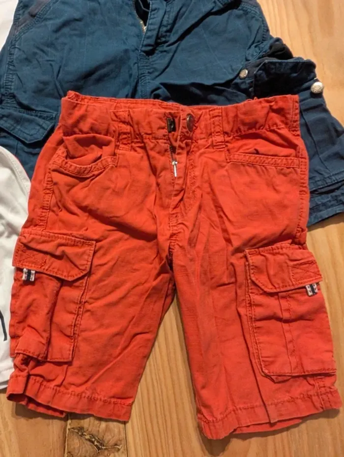 Lot Short 4 ans - photo numéro 4