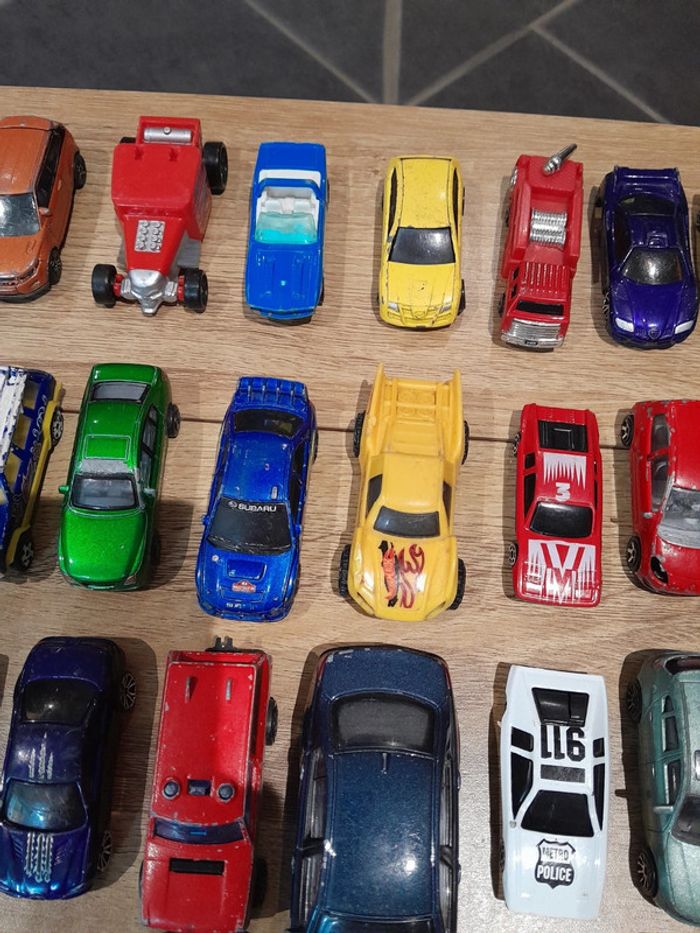 Lot de 89 véhicules voiture camion ect - photo numéro 11