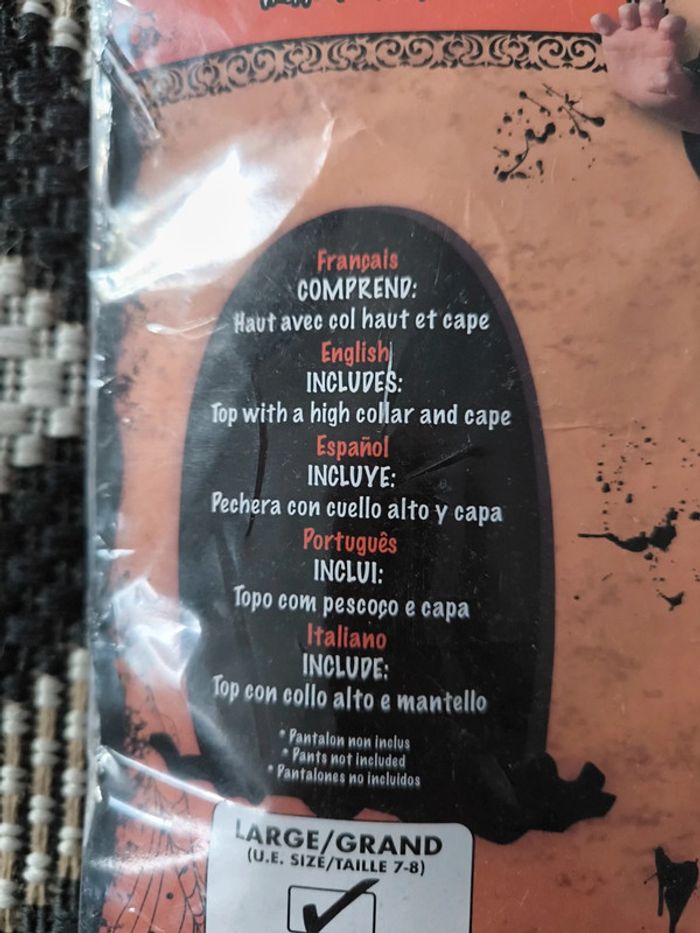 Déguisement vampire 7-8ans neuf - photo numéro 2