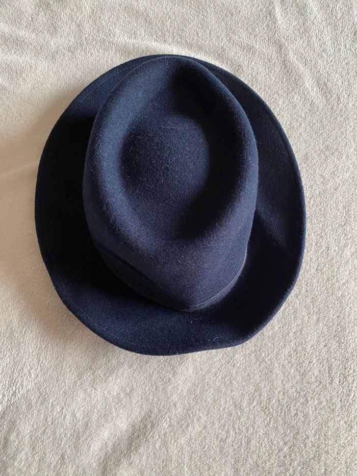Chapeau femme en laine bleu marine - photo numéro 5