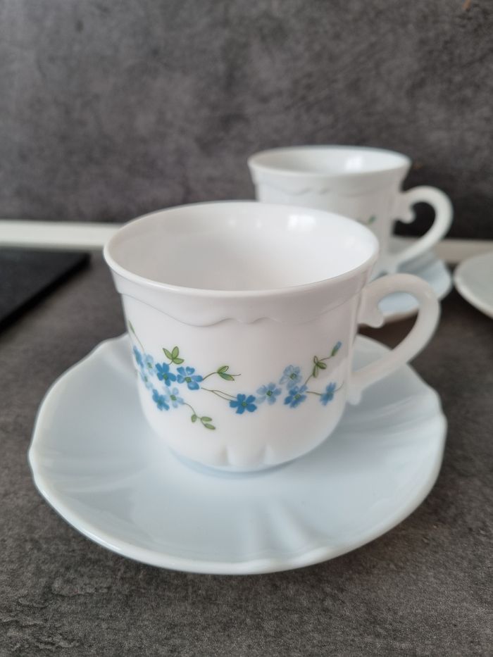 Grosses tasses arcopal "myosotis " - photo numéro 2