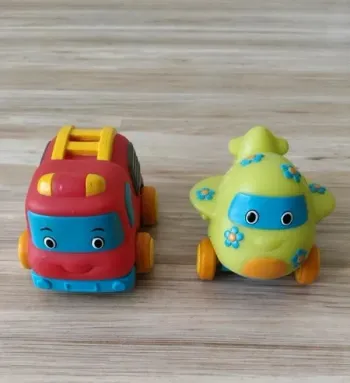 Push & Go - avion et voiture de pompier