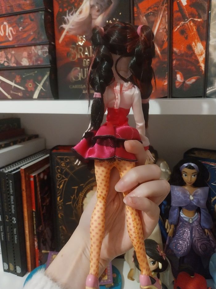 Poupée Draculaura School's Out St Valentin Basic 1 Monster High Mattel - photo numéro 5