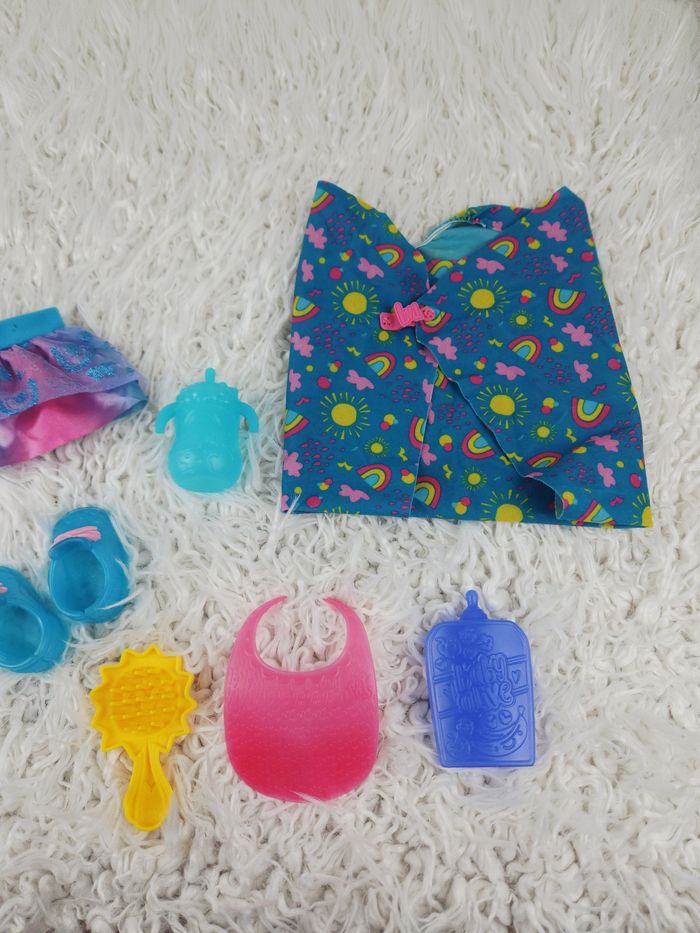 Baby Alive langue française marque Hasbro ( introuvable en dessous de 263 euros en français) 🎅 - photo numéro 8