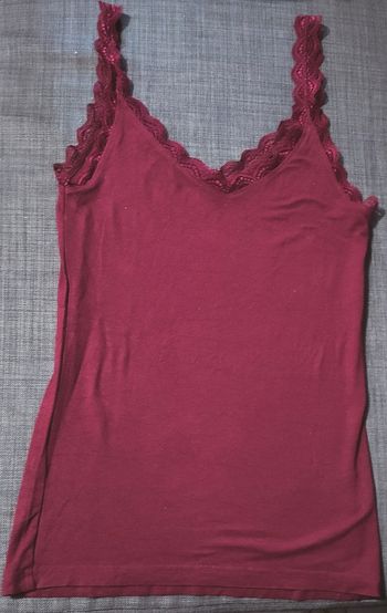 Débardeur dentelles col v