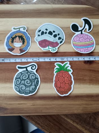 5 autocollants One piece (1)