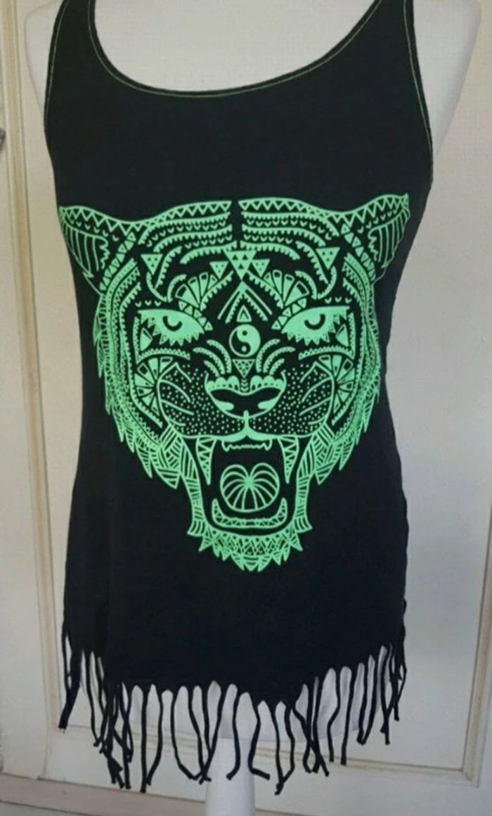 T shirt éthnique tigre fluo vert