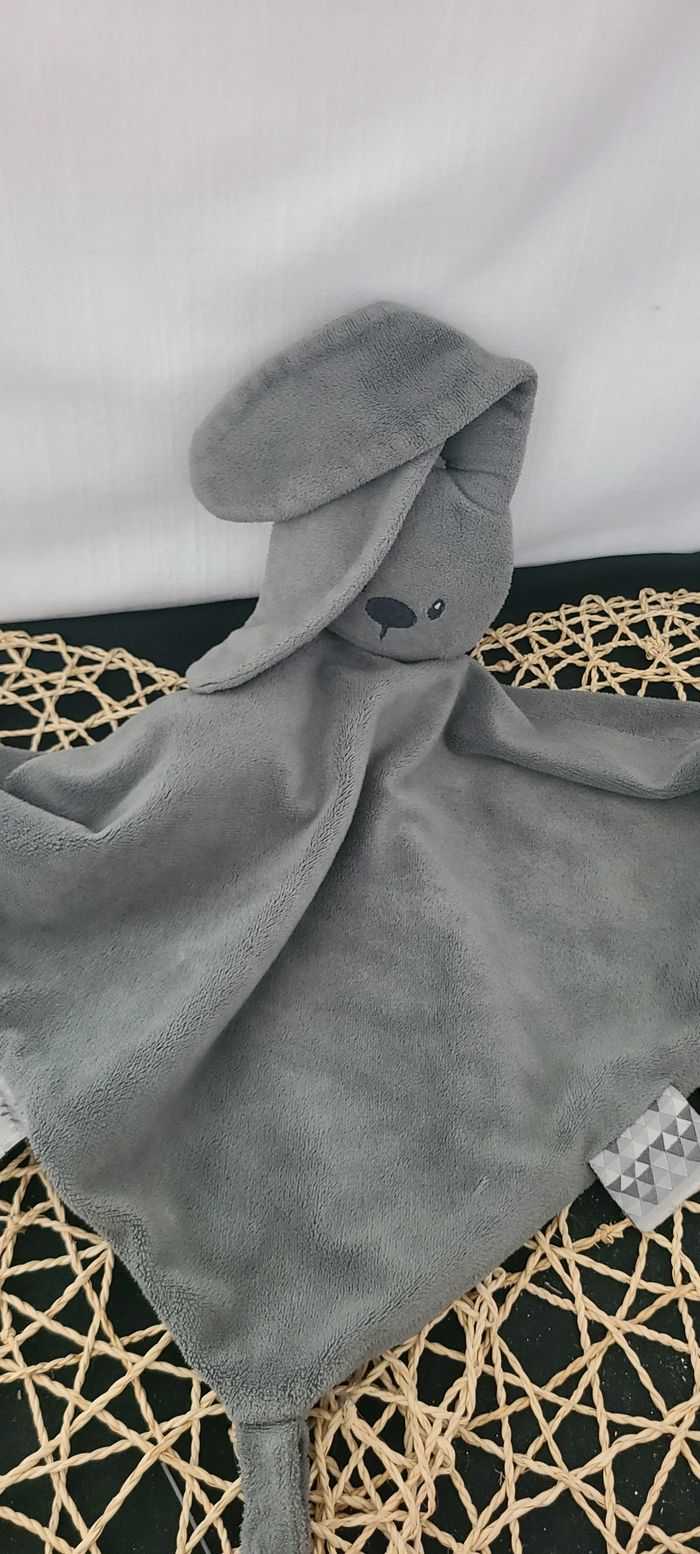DOUDOU PLAT NATTOU LAPIN LAPIDOU GRIS ANTHRACITE
