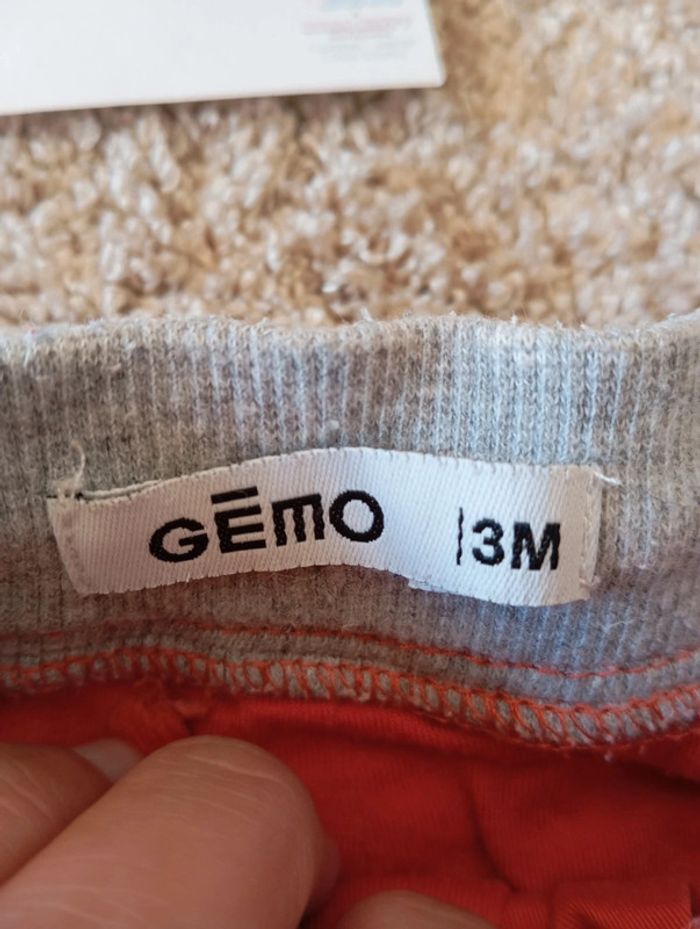 Pantalon 3 mois - photo numéro 2