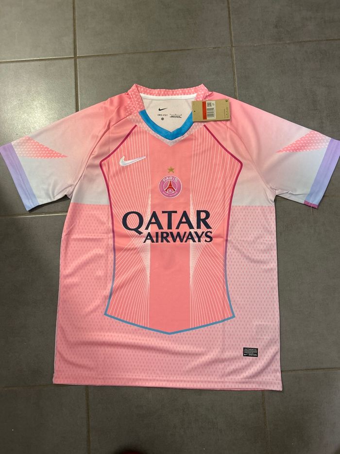Maillot PSG concept - photo numéro 3