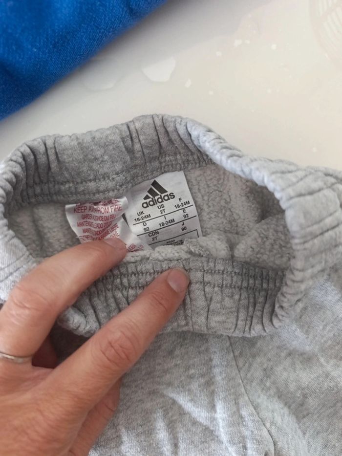 Survêtement adidas bleu et gris 18/24mois - photo numéro 7