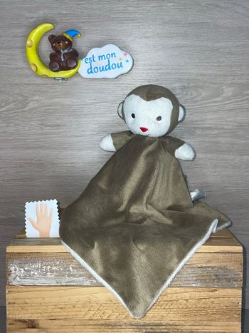DIV476 doudou singe 🐒 King bear