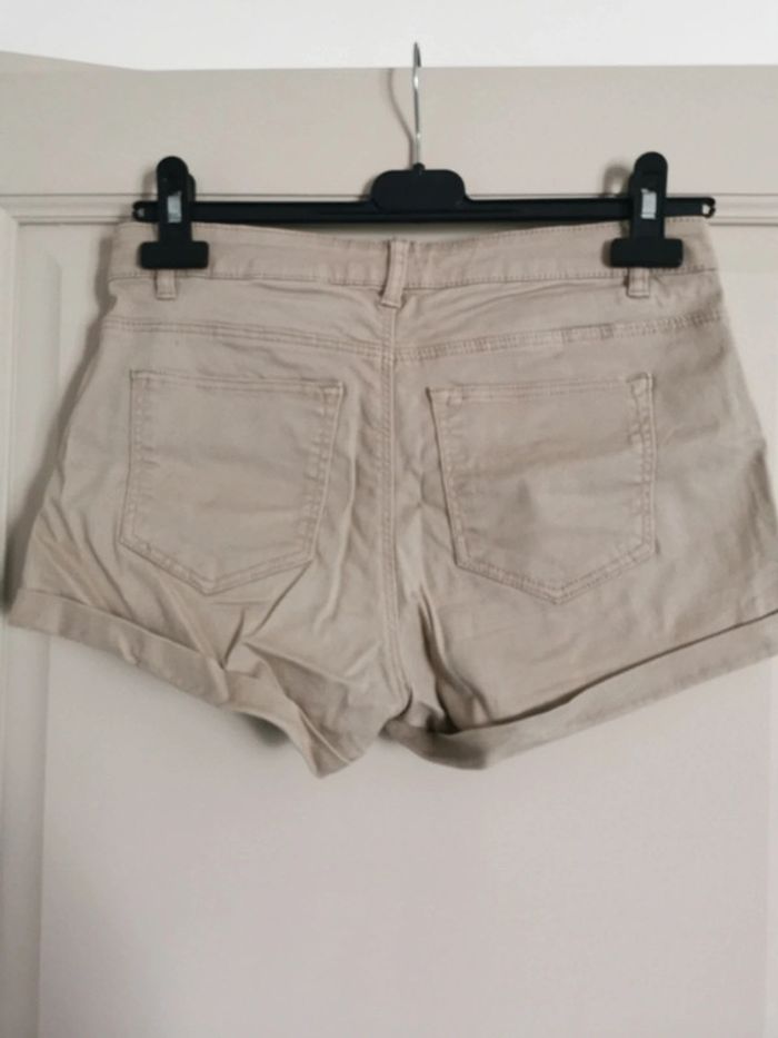 Short en jean beige - photo numéro 2