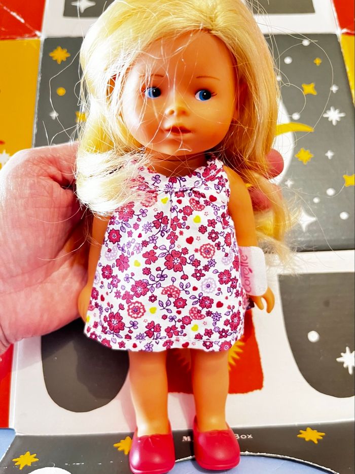 Poupée corolle - photo numéro 4