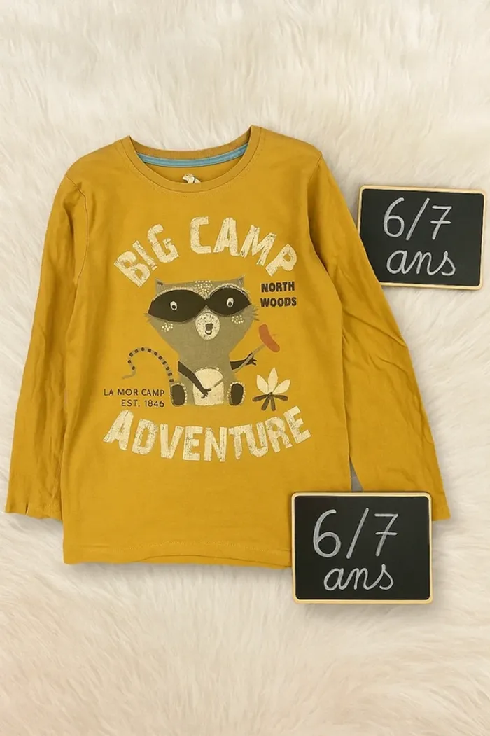 T shirt manches longues taille 6/7 ans