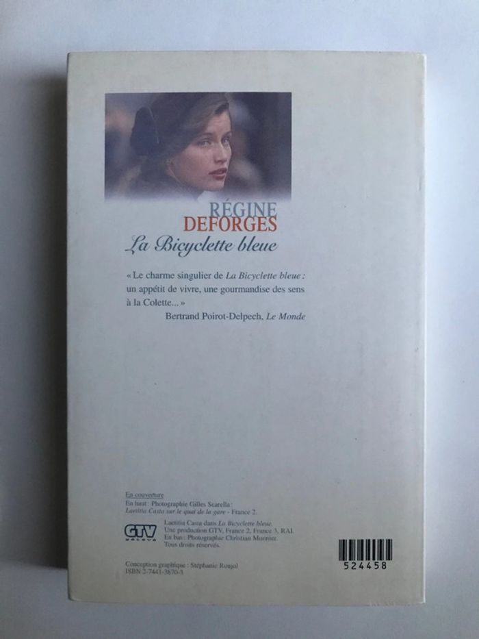 Livre « La bicyclette bleue » de Régine Deforges - photo numéro 3