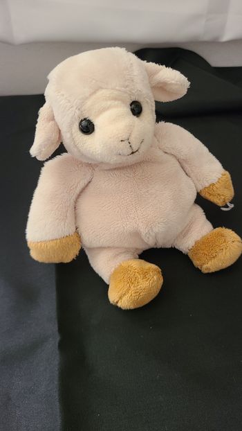 doudou mouton histoire d'ours