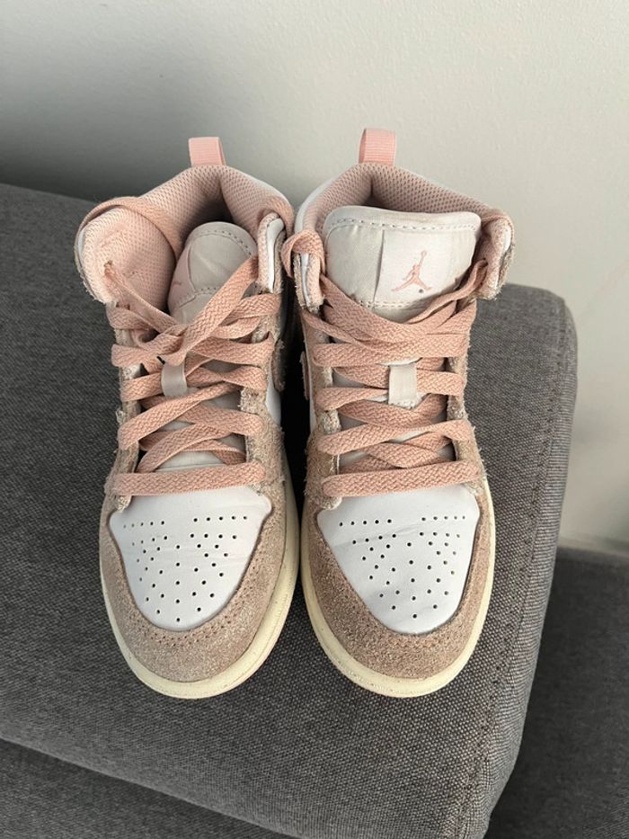 Baskets / Chaussures De Basket Air Jordan Taille 29.5 - photo numéro 4