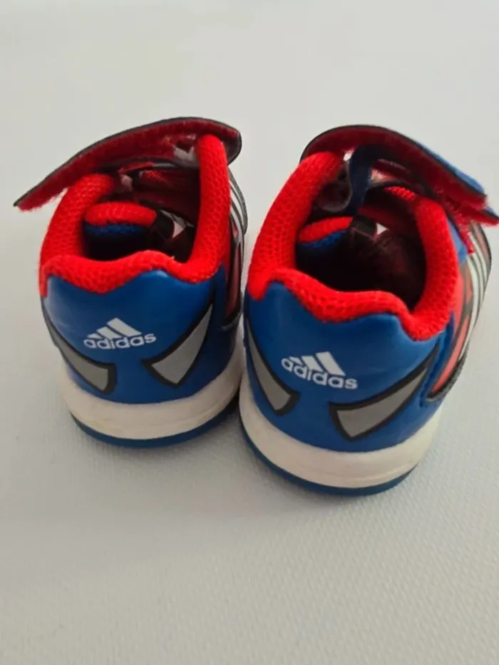 Basket adidas spiderman - photo numéro 3
