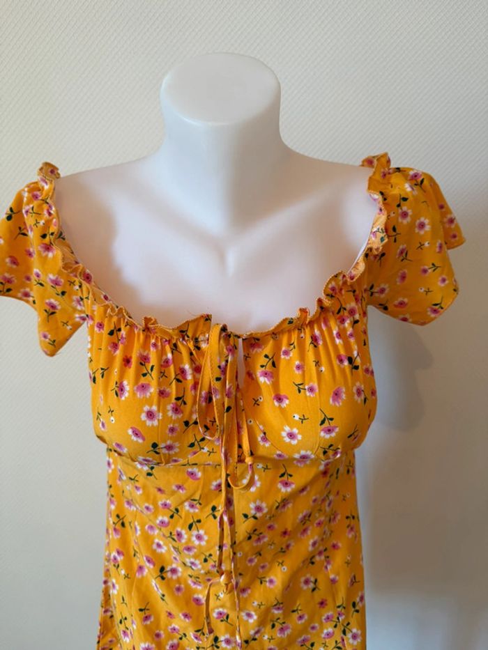 Robe d’été orange à fleur en très bon état taille M SHEIN - photo numéro 3