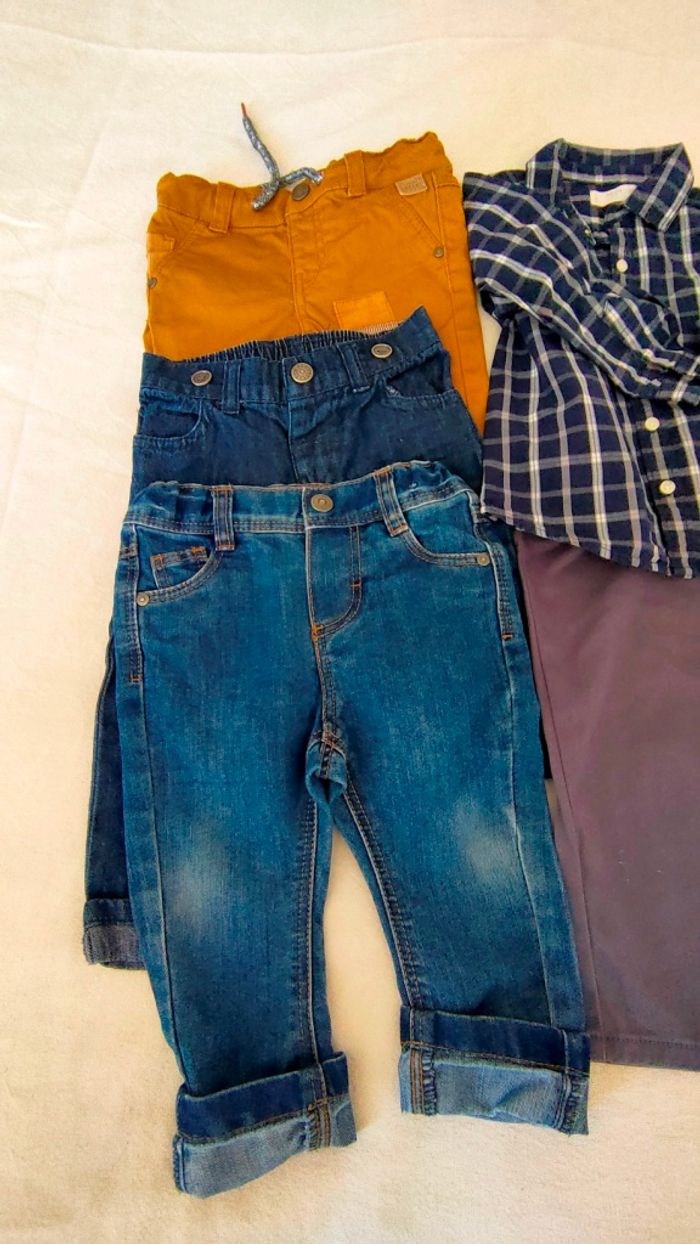 Lot 8 vêtements bébé garçons 12 mois - photo numéro 2