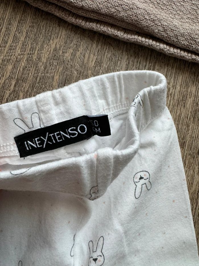 Lot ensemble gilet et 2 pantalons 1 mois - photo numéro 4