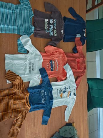 Lot de 9 t shirts manche longue 6 mois