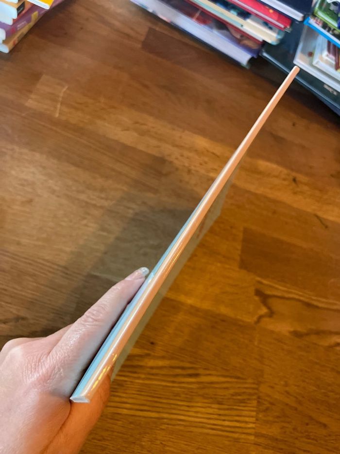 Livre L’école des loisirs Benny à l’eau - photo numéro 2