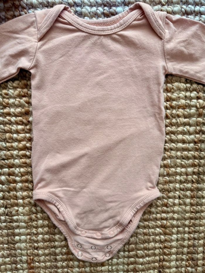 Body évolutif 3mois / 60cm - photo numéro 2