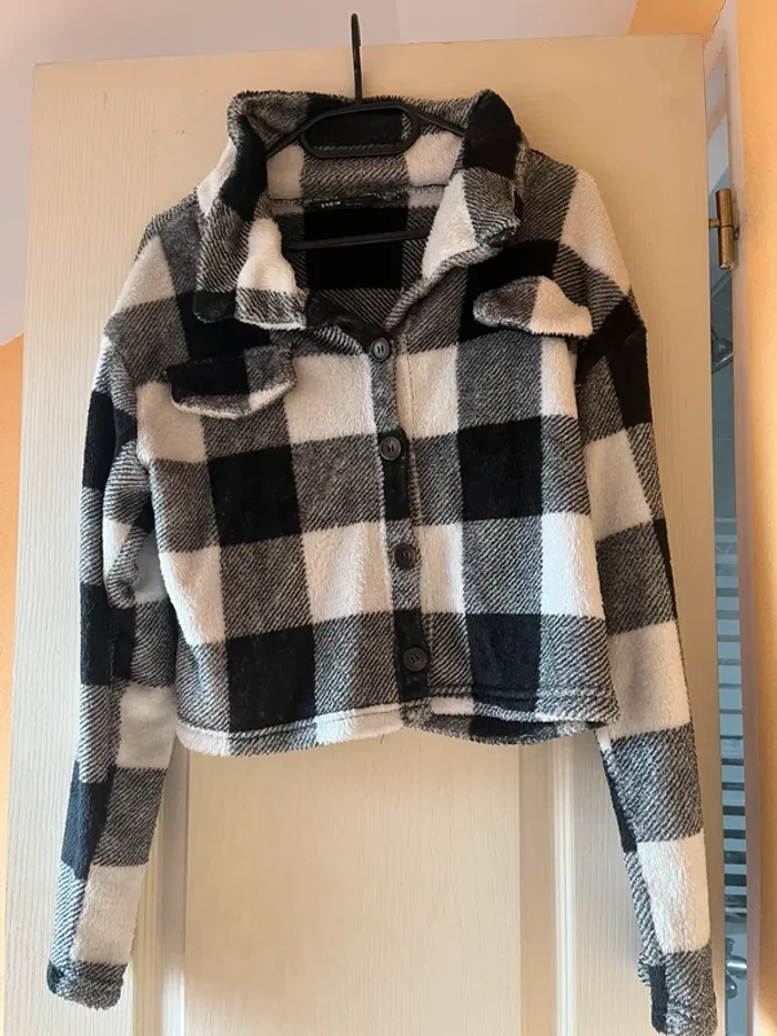 veste à carreaux avec boutons - photo numéro 3